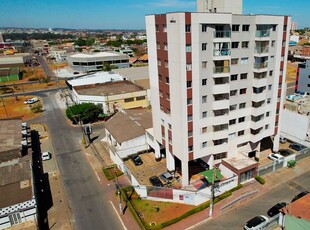 Apartamento à venda com 3 quartos em Samambaia Sul, Samambaia