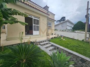 Casa 3 dormitórios para venda em teresópolis, alto, 3 dormitórios, 1 suíte, 2 banheiros, 2 vagas