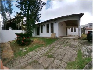 Casa em Lagoa Nova, Natal/RN de 260m² 5 quartos à venda por R$ 799.000,00