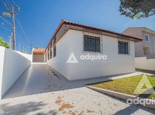 Casa em Oficinas, Ponta Grossa/PR de 240m² 4 quartos para locação R$ 1.900,00/mes