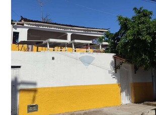 Casa em Ponta Negra, Natal/RN de 197m² 6 quartos à venda por R$ 384.000,00