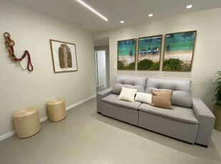 Village com 3 dormitórios, 90 m² - venda por r$ 1.690.000,00 ou aluguel por r$ 2.400,00/dia - praia do forte - mata de são joão/ba