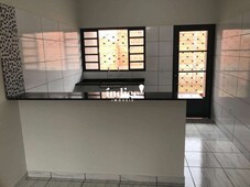 Casa com 2 quartos à venda no bairro Centro, 64m²