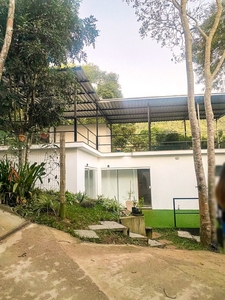 Casa em Itaipu, Niterói/RJ de 100m² 2 quartos para locação R$ 2.600,00/mes