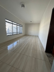 Casa em Jardim Planalto Verde, Mogi Guaçu/SP de 160m² 4 quartos para locação R$ 2.500,00/mes