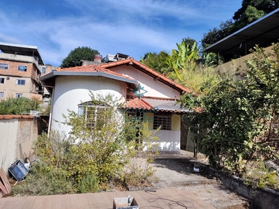 Casa em Vila Nova Vista, Sabará/MG de 10m² 2 quartos à venda por R$ 479.000,00