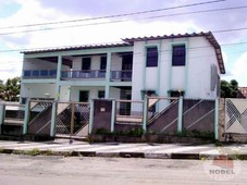Casa com 6 dormitorios para venda perto do Centro de Feira de Santana REF: 2065