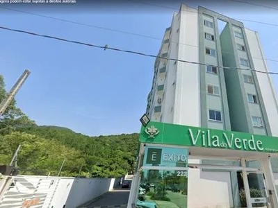Apartamento no Residencial Vila do Verde no Bairro Fazenda em Itajaí com 80 M²