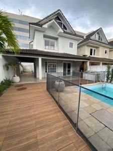 Casa com piscina no Recreio, 4 suites
