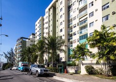 Apartamento com 3 dormitórios à venda, 76 m² por R$ 430.000,00 - Glória - Macaé/RJ