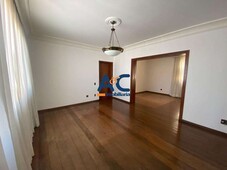 Apartamento com 4 quartos à venda no bairro Santo Antônio, 160m²