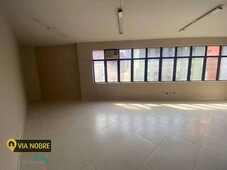 Sala para alugar no bairro Buritis, 70m²