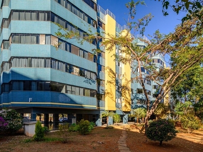 Apartamento à venda com 4 quartos ou + no Sudoeste, Brasília