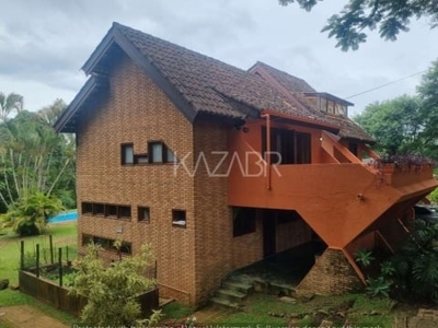 Linda casa para locação no epa