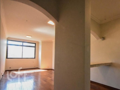 Apartamento à venda em Santo Amaro com 63 m², 1 quarto, 1 vaga
