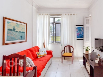 Apartamento à venda em Tijuca com 49 m², 3 quartos