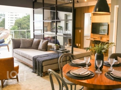 Apartamento à venda em Vila Madalena com 110 m², 2 quartos, 1 suíte, 1 vaga