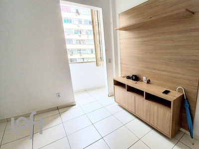 Apartamento à venda em Centro com 50 m², 1 quarto