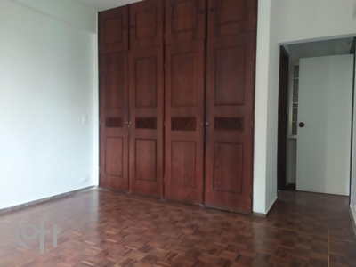 Apartamento à venda em Cruzeiro com 130 m², 3 quartos, 1 suíte, 1 vaga