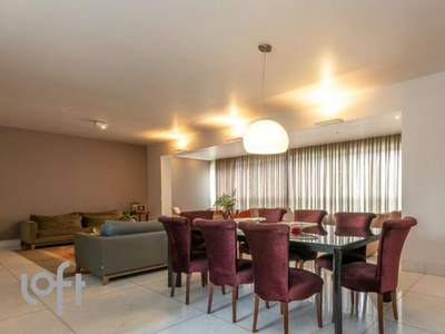 Apartamento à venda em Serra com 310 m², 4 quartos, 2 suítes, 4 vagas