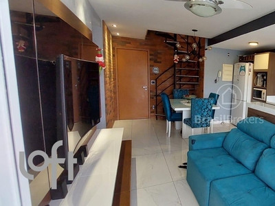 Apartamento à venda em Taquara com 130 m², 2 quartos, 1 suíte, 1 vaga