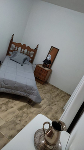 Quarto Mobiliado Individual Para Mulher