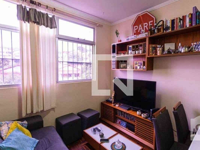 Apartamento com 2 quartos à venda no bairro Santa Efigênia, 44m²