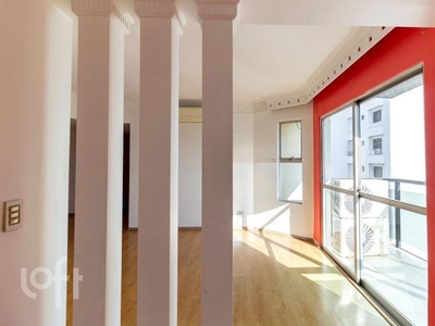 Apartamento à venda em Vila Olímpia com 81 m², 2 quartos, 1 vaga