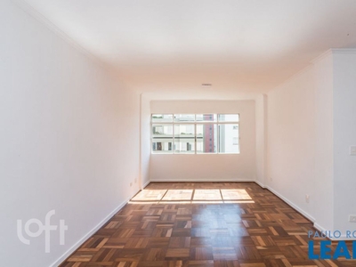 Apartamento à venda em Pinheiros com 113 m², 3 quartos, 1 vaga