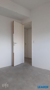 Apartamento à venda em Lapa com 177 m², 3 quartos, 3 suítes, 3 vagas