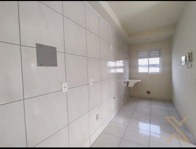 Apartamento no Bairro Velha em Blumenau com 2 Dormitórios e 53 m²