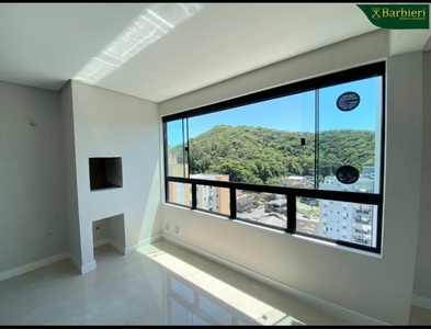 Apartamento no Bairro Victor Konder em Blumenau com 3 Dormitórios (3 suítes) e 109 m²