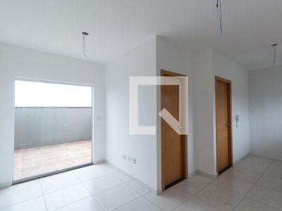 APARTAMENTO no 3º andar com 1 dormitório