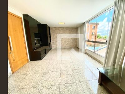 APARTAMENTO no 1º andar com 4 dormitórios e 4 garagens