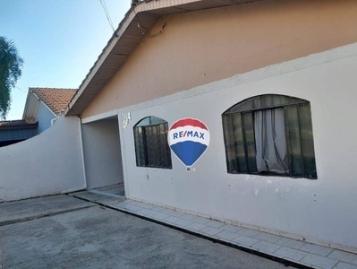 Casa à venda no bairro Vila São João em Irati