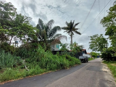 Terreno à venda no bairro Parque 10 de Novembro em Manaus