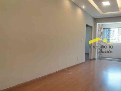 Apartamento com 2 quartos para alugar no bairro Buritis, 60m²