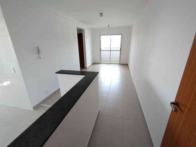 Apartamento com 2 quartos para alugar no bairro Milionários, 61m²