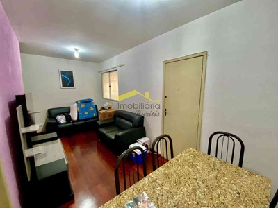 Apartamento com 3 quartos para alugar no bairro Buritis, 65m²