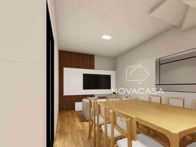 Casa com 3 quartos à venda no bairro Novo Centro, 86m²