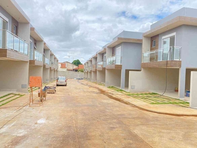 Casa em Condomínio com 4 quartos à venda no bairro Jardim Atlântico, 191m²