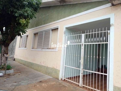 Casa com 3 quartos à venda no bairro Ipiranga, 111m²