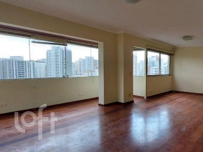 Apartamento à venda em Campo Belo com 123 m², 3 quartos, 1 suíte, 2 vagas
