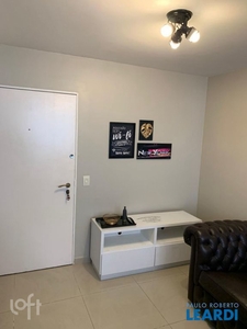 Apartamento à venda em Campo Belo com 50 m², 1 quarto, 1 suíte, 1 vaga