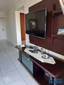 Apartamento à venda em Campo Belo com 56 m², 2 quartos, 1 vaga