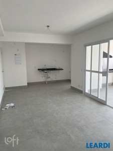 Apartamento à venda em Santo Amaro com 106 m², 3 quartos, 3 suítes, 2 vagas