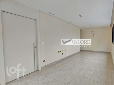 Apartamento à venda em Serra com 120 m², 3 quartos, 1 suíte, 2 vagas