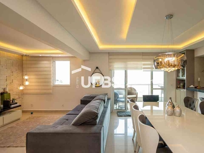Apartamento com 3 quartos à venda no bairro Village Veneza, 128m²