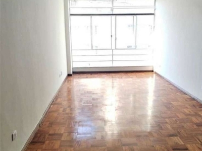 Apartamento de 2 dormitórios para locação ou venda No Jardim Paulista.