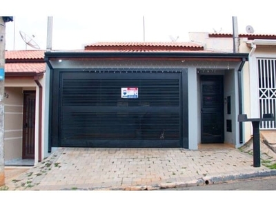 Bela casa no Residencial Alvorada 135M²